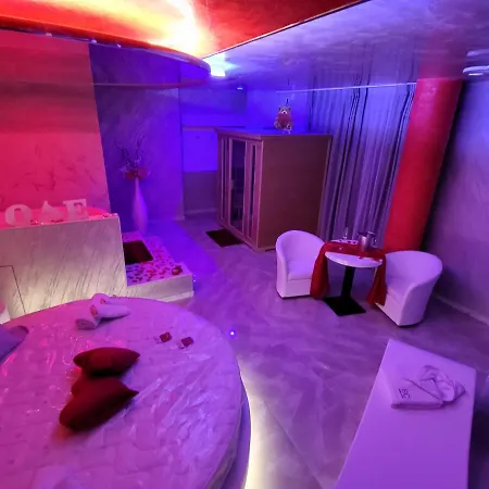 Luxury & Nocleg ze śniadaniem Apricena